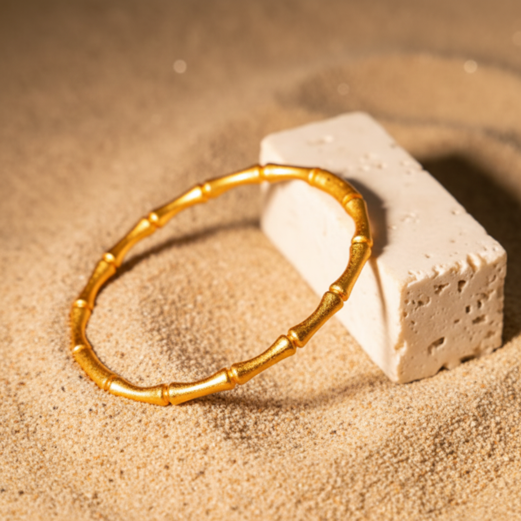 Bamboo Slender with Clasp Bracelet