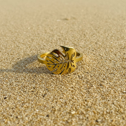 Palm Leaf Ring